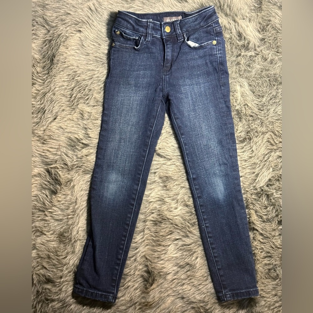 DL1961 Dark Blue Girl’s Size 6 Skinny Jeans🔥